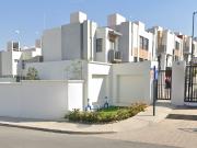 CASA EN VENTA PUERTA DEL NOGAL, COND. AVELLANA, FRACC....