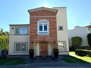 CASA EN VENTA, PUERTA MADRID, BOSQUE ESMERALDA