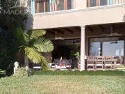 Casa en venta Punta Chica