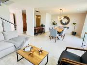 CASA EN VENTA QUERETARO CON TERRENO EXCEDENTE