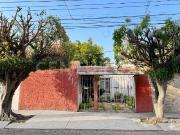 CASA EN VENTA, QUINTAS DEL MARQUES, QUERETARO PARA REMODELAR