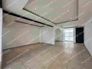 En venta casa recién remodelada cerca plaza Cuernavaca,...
