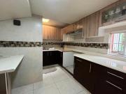 CASA EN VENTA, RECIEN REMODELADA, FRACC RESIDENCIAL CASA...