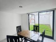 CASA EN VENTA, RECTA A CHOLULA, APTA PARA OFICINAS O USO...