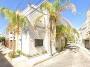 Casa En Venta, Recuperación Bancaria, En Barrio De...