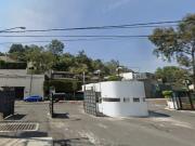 ¡CASA EN VENTA, REMATE DE CASA FRENETE A LA PALZA...