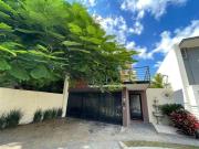 Casa en Venta – Remodelada, en Esquina, Cerradas de...