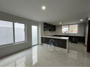 Casa en venta Remodelada en Puerta de Hierro