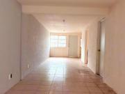 Casa en venta remodelada muy cerca del centro de...