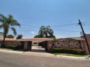 CASA EN VENTA/ RENTA