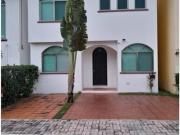 CASA EN VENTA RENTA AMUEBLADA PLAYA DEL CARMEN