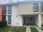 Casa en Venta / Renta en Fracc. La Puerta de Hierro,...