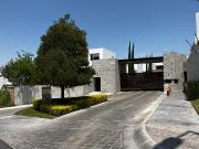 CASA EN VENTA / RENTA EN PUNTA ESMERALDA,...