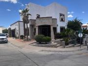 CASA EN VENTA RESID. CUMBRES III ATRÁS DE HONDA