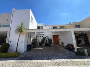 Casa en Venta – Residencial Alta Vista, San Andrés...