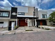 Casa en Venta Residencial Arbolada