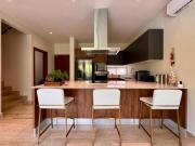 CASA EN VENTA, RESIDENCIAL ARBOLADA BY CUMBRES