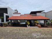 CASA EN VENTA RESIDENCIAL CLUB DE GOLF LOS ENCINOS LERMA...