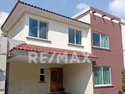 CASA EN VENTA RESIDENCIAL GIRONA METEPEC EN FRACCIONAMIENTO