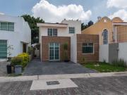 CASA EN VENTA RESIDENCIAL NUEVA GALICIA 4 RECS Y 3.5 BAÑOS