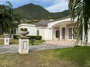 CASA EN VENTA RESIDENCIAL PORTAL DEL HUAJUCO