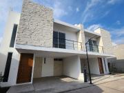 Casa en Venta Residencial Victoria Queen Momoxpan Puebla