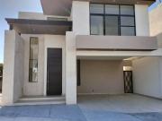 CASA EN VENTA RINCÓN DE ALCÁNTARA