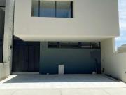 CASA EN VENTA RINCONADA SANTA FE