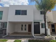 CASA EN VENTA RINCONADA SANTA FE 7CV $3,990,000 F031