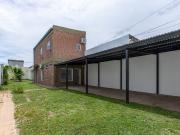 CASA EN VENTA RINGUELET 2 DORMITORIOS PARQUE