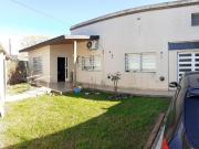 CASA EN VENTA RINGUELET 3 DORMITORIOS COCHERA