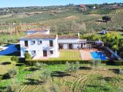 Sofisticada y elegante villa con 4 hectáreas y piscina,...