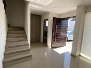 CASA EN VENTA SAN ISIDRO JURIQUILLA CON ROOF GARDEN