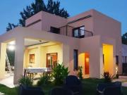 CASA EN VENTA SAN MIGUEL DEL MONTE, PILETA