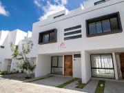 Casa en Venta Santa Ana Tepetitaln, Zapopan Jalisco