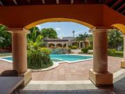 Casa en Venta – Santa Rita Cholul 1,510 m² de terreno |...