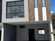 CASA EN VENTA SANTIAGO N.L
