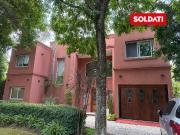 Casa en venta Sausalito 6 ambientes jardin y pileta