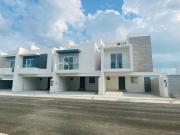 Casa en Venta. Sector Independencia, Guadalupe, Nuevo...