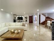 Casa en Venta Sector Loma del Escobero Envigado