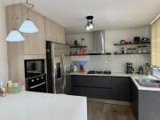 Casa en venta sector lumbisi, cumbaya