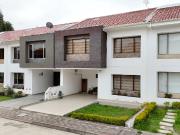 CASA EN VENTA SECTOR MOLINOPAMBA RICAURTE