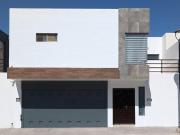 CASA EN VENTA SECTOR VIÑEDOS