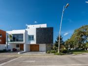 CASA EN VENTA SENDAS RESIDENCIAL