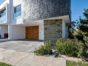 CASA EN VENTA SENDAS RESIDENCIAL