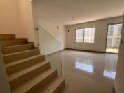 CASA EN VENTA SIETE COLINAS SECTOR CAPITOLIO