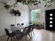 Casa en Venta sin muebles de 3 niveles Playa del Carmen