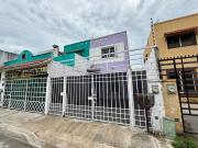 Casa en venta sobre avenida en La Toscana Playa del Carmen
