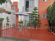 CASA EN VENTA SOBRE AVENIDA EN VILLAS DEL CAMPO CALIMAYA