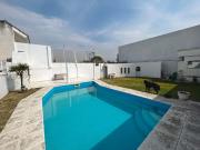 CASA EN VENTA SOBRE CALLE LUIS DE TEJEDA. ZONA COMERCIAL! CASA EN VENTA SOBRE CALLE LUIS DE TEJEDA. ZONA COMERCIAL!
